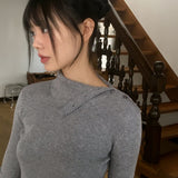 Steep Unbalanced Button Collar V-neck Knitwear