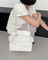 Frillish shoulder bag (white)