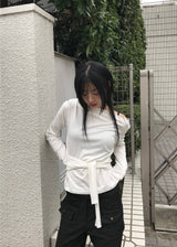 ボートネックストラップクロップトップ
