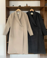 Peaked color Wool long coat