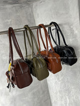 Mute Pocket Back Shoulder Bag