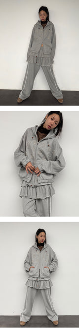 FLORAL JUMPER IN GREY