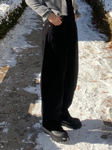 Amor Curved Wool Napping Pants