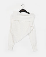 Chetil Diagonal V-Neck Year-end Look Off-Shoulder Knitwear