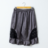 silky frill bermuda pants
