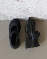 Velcro hooves pump loafers