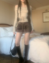 コンニートオフショルダーコルセットトップ (ライトベージュ)
