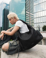 SHOULDER BAG BLACK L  | TAG K SILVER (FREE)