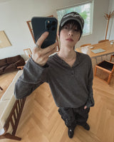 ディブリブヘンリーネック長袖Tシャツ