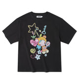 KIRSH X SUNONEBIRDグラフィックリーズフィットTシャツ - チャコール
