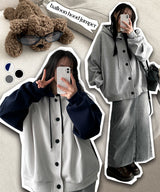 Chel Raglan and Colored Hooded Jumper