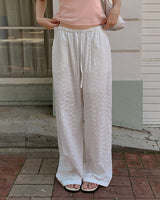 Fore eyelet banding pants