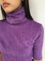 Winkle Three Quarter Sleeve Turtleneck T-shirt (2 Colors)