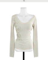 maltese mood single flower deep u-neck ribbed top