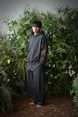 PAISLEY EMB. H-T HOODY (Charcoal)