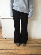 Non-fade low bootcut pants (1color)