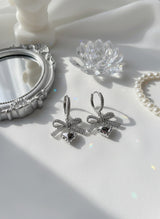 [Hearts2Hearts Yuha Piercing] コケットレースリボンリボン＆ハートハギーズピアス