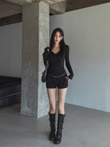 ヒナスリムロングリブボタン長袖Tシャツ
