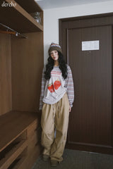 ストロベリーストライプオーバーフィットロングスリーブTシャツ