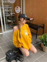 Boxy loose fit off-shoulder sweatshirt