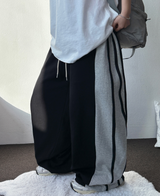 SILVER🩶🤍TWO LINE TRACK BALLOON WIDE PANTS 🖤🩶2COLOR