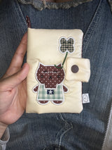 <Lucky Clover by the Ear> Passport Case(3 color)