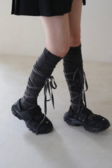 cross ribbon high socks