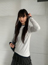 ネイクンラウンド長袖Tシャツ