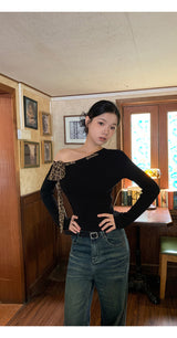 Leopard scarf unbalanced off-shoulder knitwear
