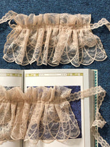 Lace knee belt