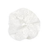 DAISY LACE SCRUNCHIE