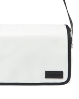 25FW WAPPEN POINT TARPULIN SQUARE BAG WHITE