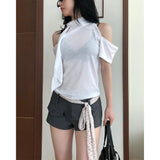 Joy Off-shoulder T