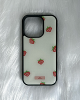 【MADE】 strawberry knit epoxy case