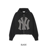 [Lining brushed] Curie New York Patch Damage Hood Zip-up