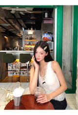 Best Lace V-neck Frill Sleeveless T-shirt