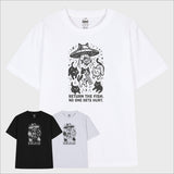 Cosmic Ride Cat in UFO T-Shirt (3color)
