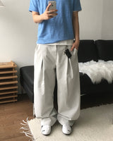 Barel Two Tuck Denim Pants