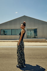 (W) CURVED DOUBLE POCKET CAMO PANTS