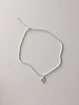Wavy Petal Necklace (1color)