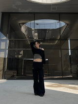 Halter collar sleeveless & long sleeve cropped knit two-piece set (2 colors)