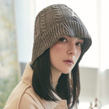 VA Applique Cable Knit Bucket Hat / Brown