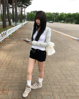 Jenne Shirred V-neck Slim Short Sleeve