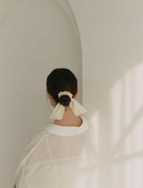 26SS★ Ribbon Tail Embroidery Hair Scrunchie