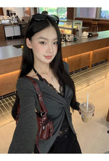 ブラックレースホルターインナーツイストロングスリーブTシャツ