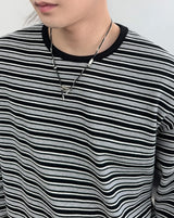 パークワッフルフィンガーホールクロップ長袖Tシャツ