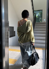 ミュートフードジップアップ