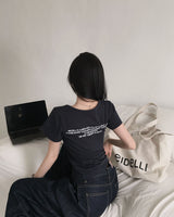 "ONLY" lettering U-neck short-sleeved T-shirt