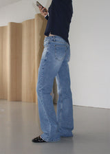 LOW FLARE DENIM