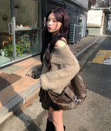 Vintage Eyelet Buckle Shoulder Bag